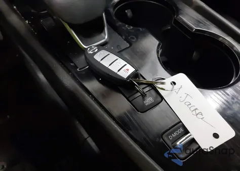 2021 Nissan Rogue Sv Fwd z USA, uszkodzony, nr VIN JN8AT3BA4MW014848